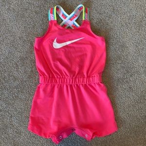 Nike baby dri-fit short jumper